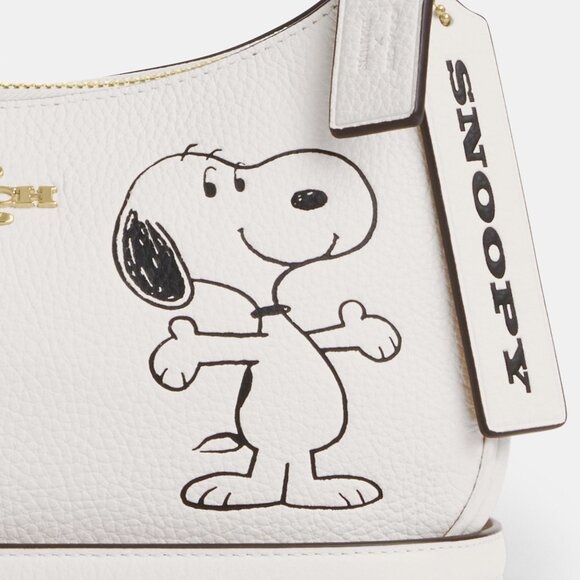 Coach X Peanuts Teri Shoulder Bag With Snoopy - Picture 1 of 6